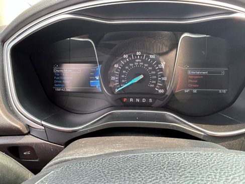 Used 2016 Ford Fusion SE FWD image 22
