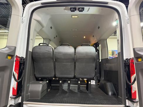 Used 2020 Ford Transit 150 XLT AWD/4WD image 36