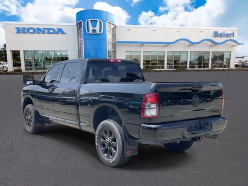 Used 2023 RAM 2500 Big Horn w/ Night Edition AWD/4WD image 3