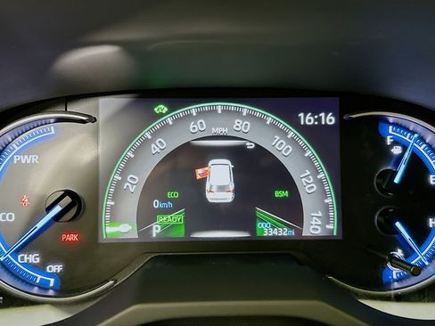 Used 2024 Toyota RAV4 XLE Premium w/ Weather Package image 19