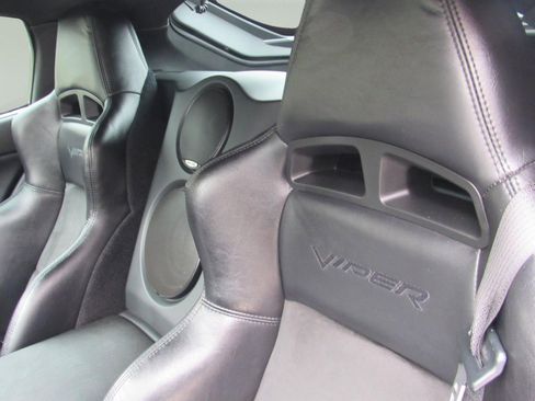 Used 2009 Dodge Viper SRT-10 image 27