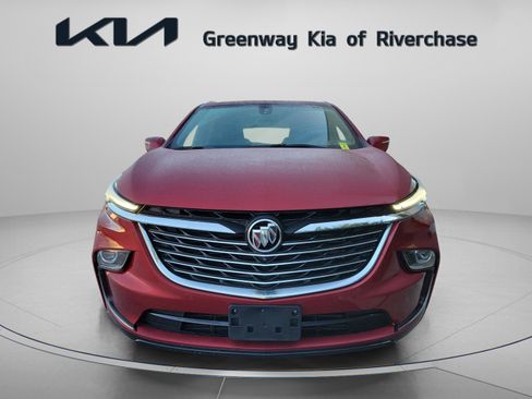 Used 2024 Buick Enclave Premium image 2