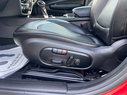 Used 2018 MINI Cooper Clubman FWD image 12
