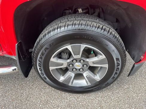 Used 2018 Chevrolet Colorado Z71 image 15