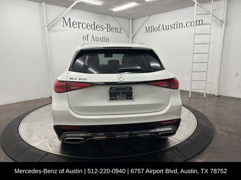 Certified 2026 Mercedes-Benz GLC 300 image 7