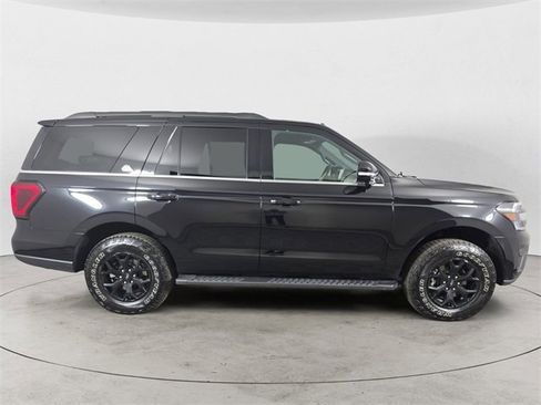 Certified 2024 Ford Expedition Timberline image 6
