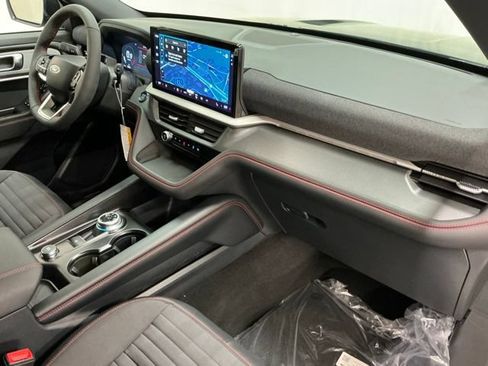 New 2026 Ford Explorer ST-Line w/ ST-Line Street Pack AWD/4WD image 22
