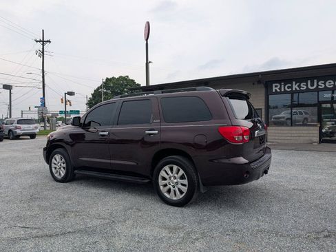 Used 2014 Toyota Sequoia Platinum RWD image 6