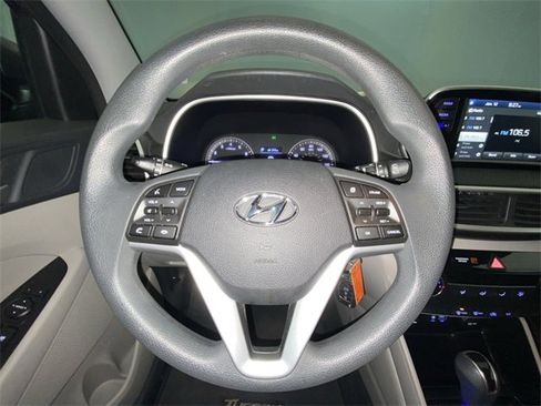 Used 2021 Hyundai Tucson SE w/ Cargo Package image 14