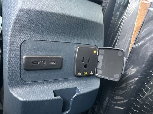 New 2025 Ford Maverick Lariat w/ 4K Tow Package image 28