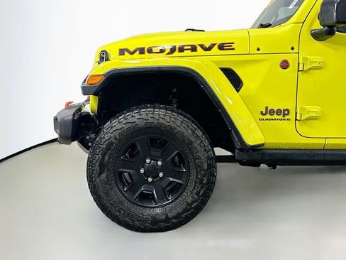 Used 2023 Jeep Gladiator Mojave w/ LED Lighting Group AWD/4WD image 27