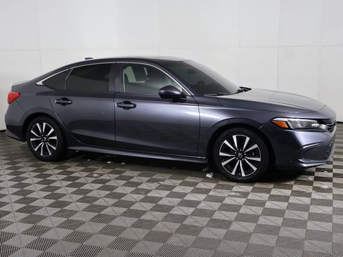 Used 2022 Honda Civic EX image 14