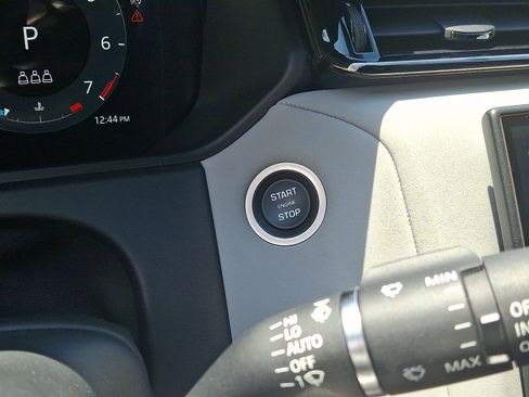 New 2026 Land Rover Range Rover Velar S AWD/4WD image 19