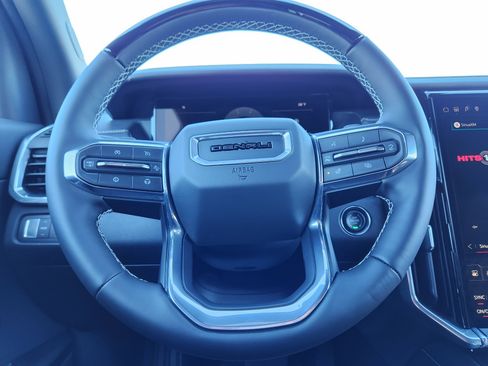 New 2026 GMC Acadia Denali w/ Super Cruise Package image 16