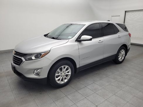 Used 2020 Chevrolet Equinox LT AWD/4WD image 2