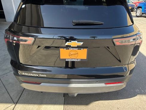 Used 2025 Chevrolet Equinox LT AWD/4WD image 6