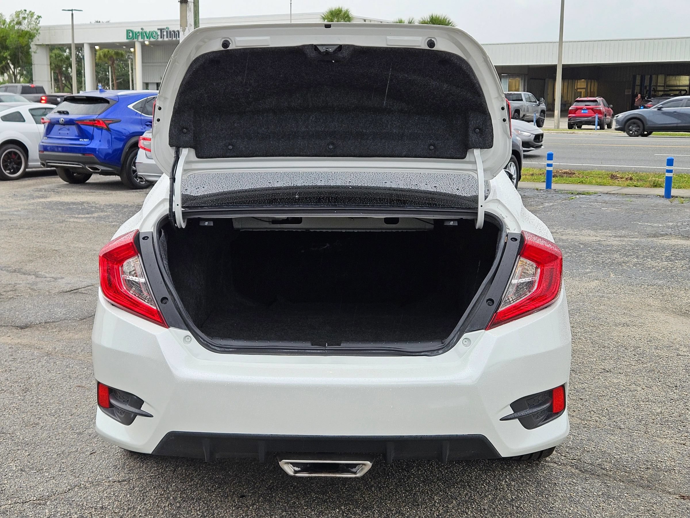 Used 2020 Honda Civic Sport image 16
