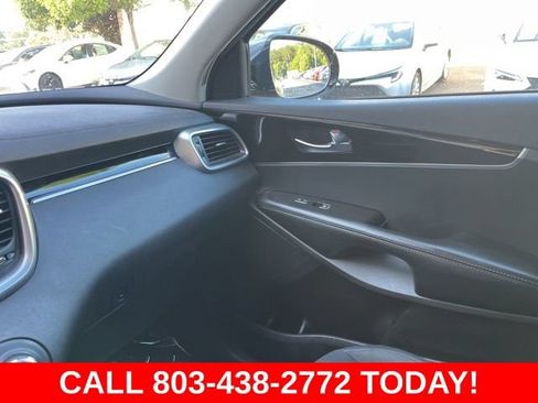 Used 2020 Kia Sorento LX w/ LX I4 Convenience Package AWD/4WD image 25