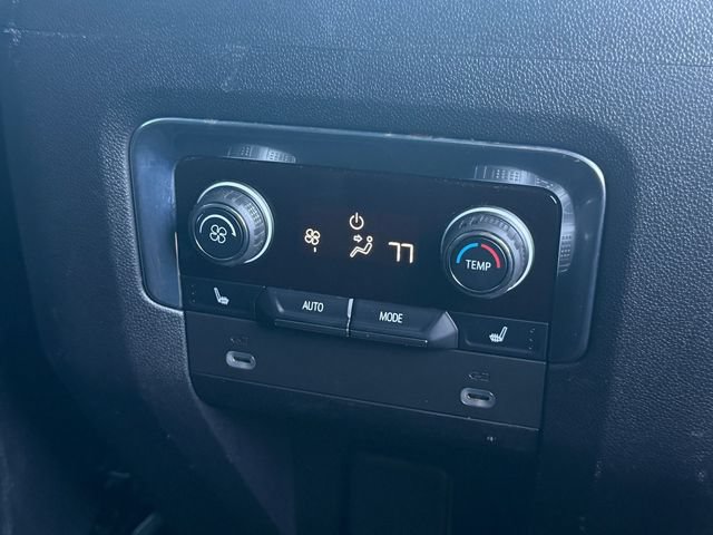 Used 2021 Chevrolet Tahoe RST w/ Luxury Package RWD image 16
