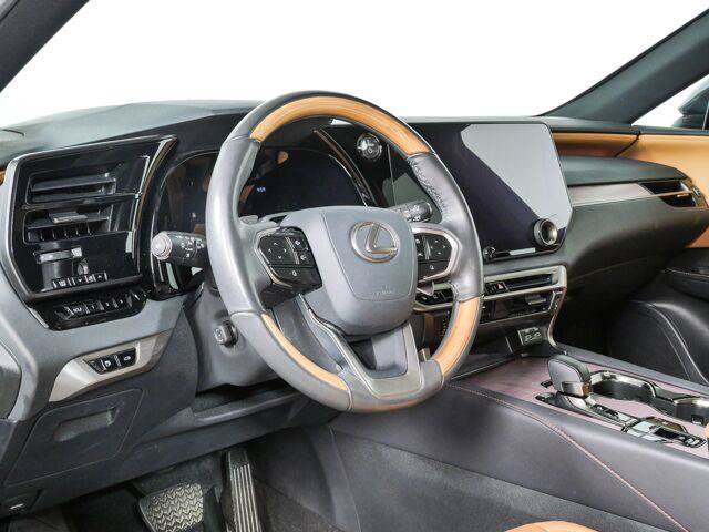 Used 2024 Lexus RX 350h w/ Convenience Package AWD/4WD image 5