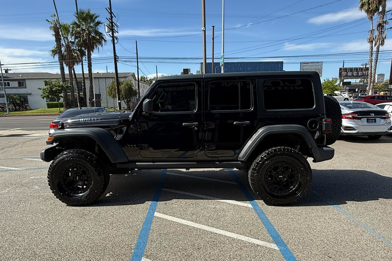 Used 2020 Jeep Wrangler Unlimited Sport AWD/4WD image 10