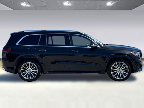 Certified 2025 Mercedes-Benz GLS 580 4MATIC image 8