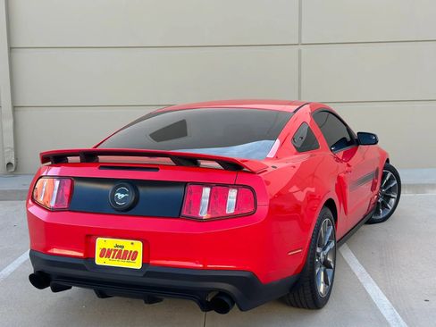 Used 2012 Ford Mustang GT Premium RWD image 6