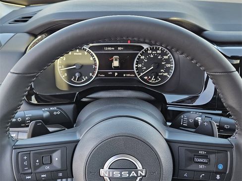 New 2025 Nissan Pathfinder SV image 23