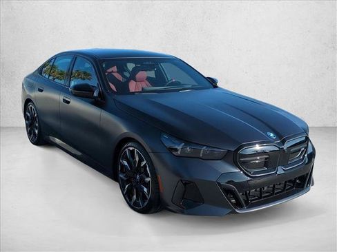 New 2026 BMW i5 w/ Dynamic Handling Package AWD/4WD image 7