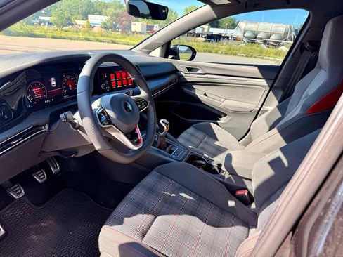 Used 2022 Volkswagen GTI S FWD image 28