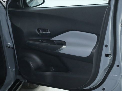 Certified 2023 Nissan Kicks SR w/ SR Premium Package image 34