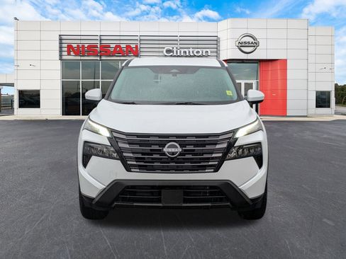 New 2026 Nissan Rogue SV w/ Cold Weather Package FWD image 8