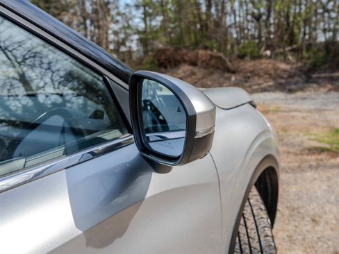 Used 2022 Mitsubishi Outlander SE AWD/4WD image 12
