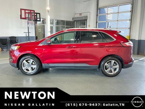 Used 2019 Ford Edge SEL w/ Equipment Group 201A AWD/4WD image 3