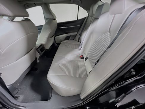 Used 2023 Toyota Camry SE FWD image 28