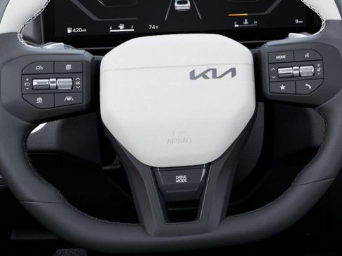 New 2025 Kia K4 GT-Line Turbo image 27