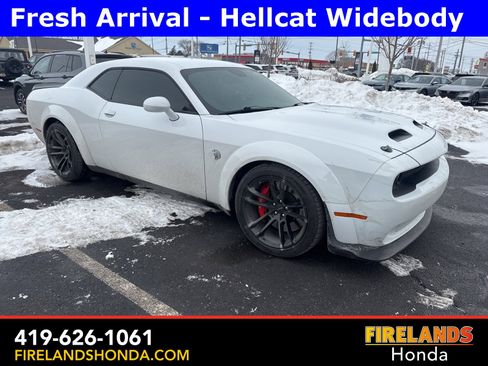 Used 2022 Dodge Challenger SRT Hellcat image 7
