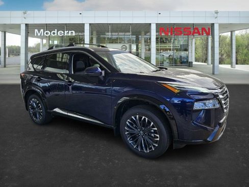 New 2026 Nissan Rogue Platinum image 2