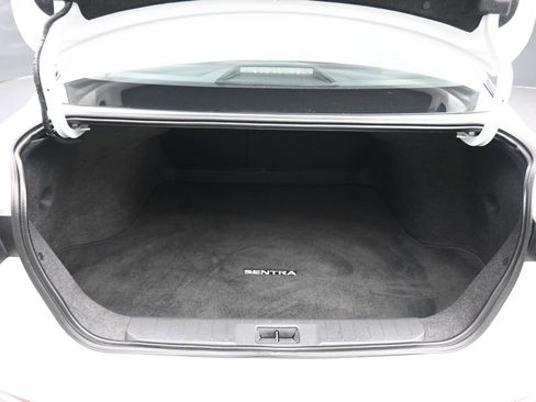 Used 2023 Nissan Sentra SV image 39