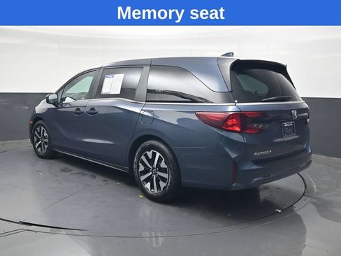 Used 2025 Honda Odyssey EX-L image 6