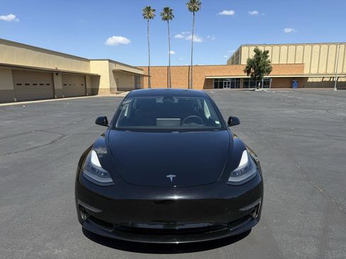 Used 2021 Tesla Model 3 Standard Range Plus RWD image 2