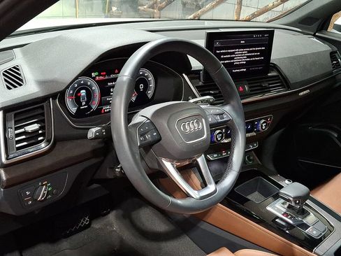 Used 2024 Audi Q5 2.0T Premium Plus AWD/4WD image 9