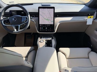 New 2026 Volvo EX90 Plus
