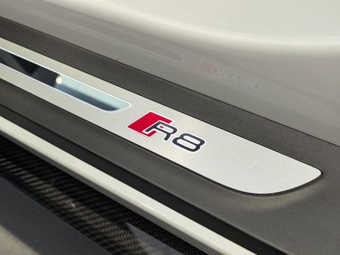 Used 2023 Audi R8 V10 performance image 23