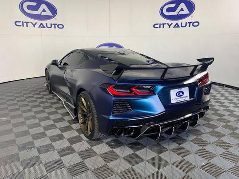 Used 2020 Chevrolet Corvette Stingray Preferred Cpe w/ 2LT Preferred Equipment Group RWD image 5