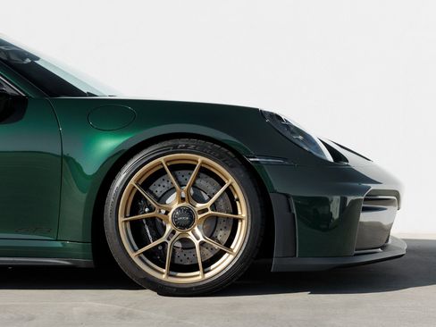 Certified 2025 Porsche 911 GT3 RWD image 11