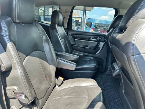 Used 2014 Chevrolet Traverse LT FWD image 14