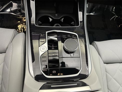 New 2026 BMW X5 xDrive40i w/ M Sport Package image 23