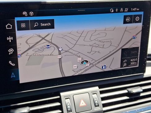 Certified 2024 Audi SQ5 Premium Plus AWD/4WD image 3