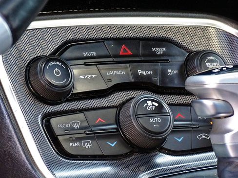 Used 2018 Dodge Challenger SRT w/ Technology Group RWD image 26